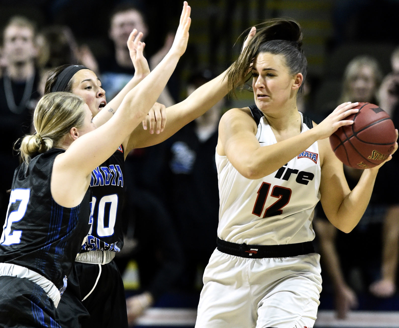 Dakota Wesleyan vs Southeastern NAIA basketball